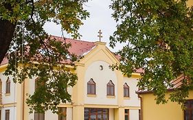 Mamre Szallo